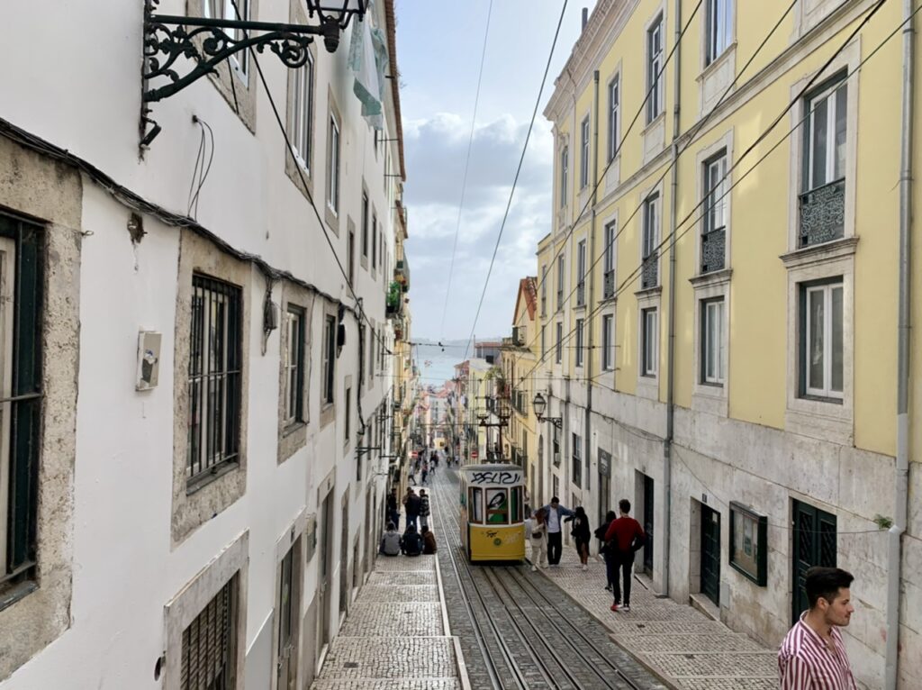 best area to stay in lisbon