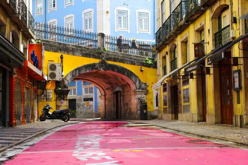 where to stay in lisbon portugal