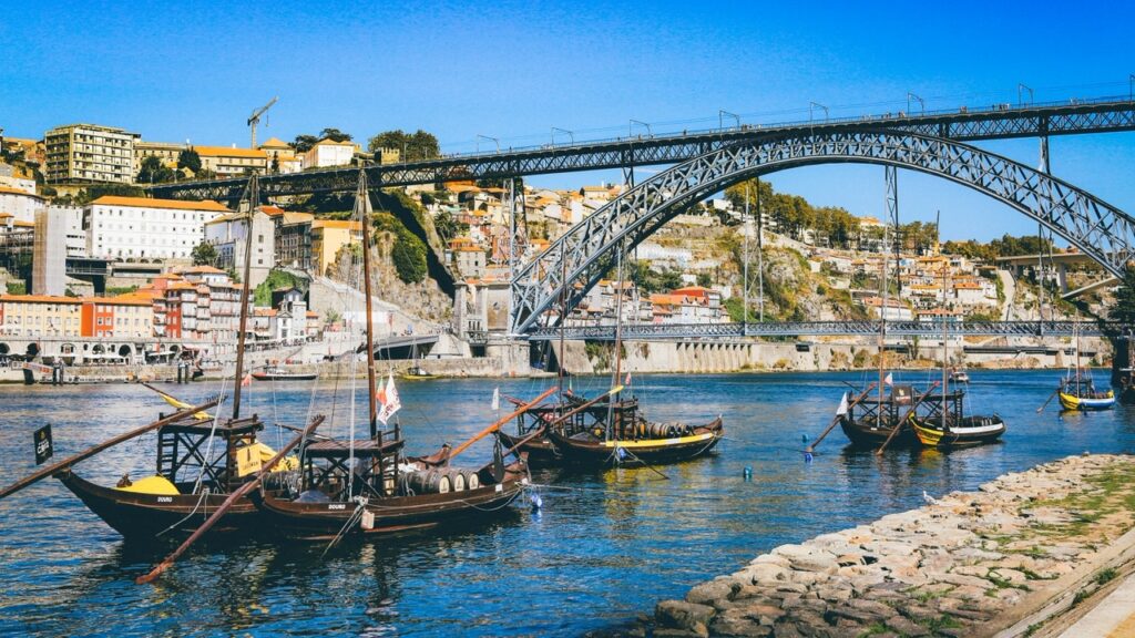 travel porto portugal