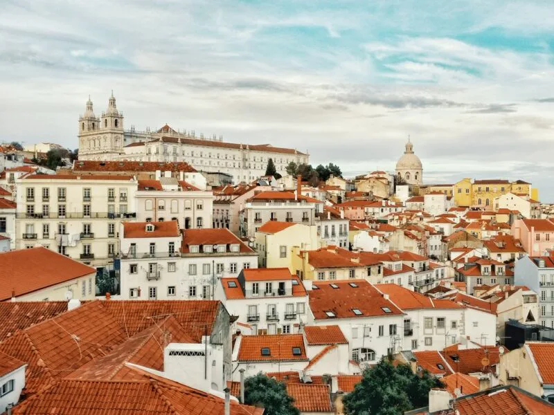 travel guide to portugal