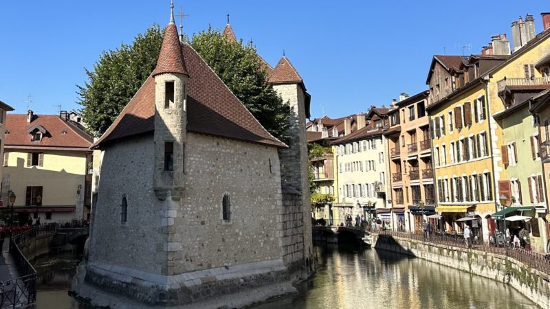 Annecy Travel Guide
