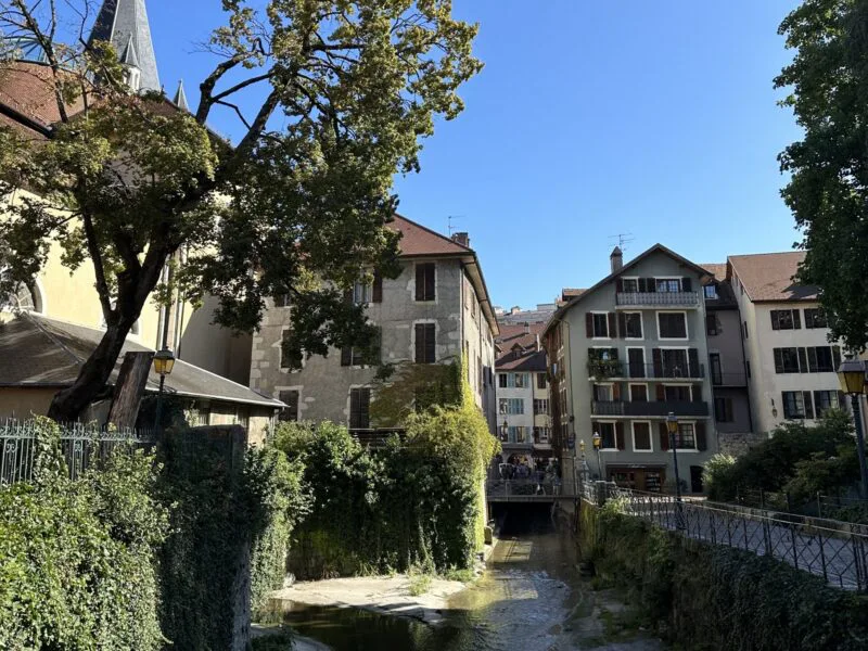 Annecy Travel Guide
