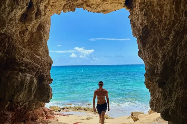 Cupecoy Beach in St. Maarten