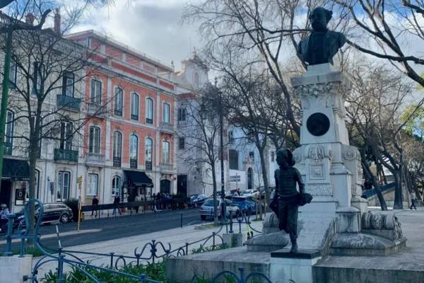 Where to Stay in Lisbon, Portugal- Neighborhoods, Hotels & More!