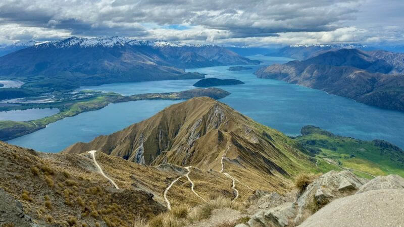 mountain and lake views from the summit of Roys Peak in Wanaka