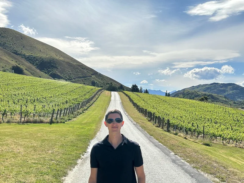 Tips for Visiting Queenstown Wineries