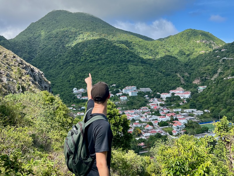 parish hill hiking trail in Saba