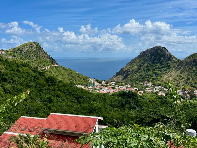 the bottom mountain trail in Saba view