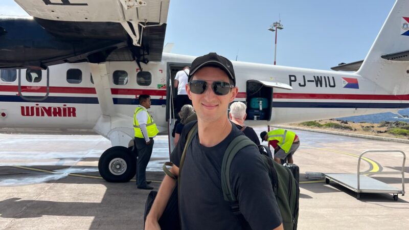 how to get to Saba