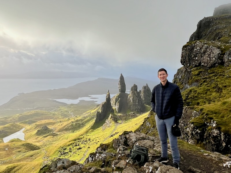 viewpoint at old man of storr hike