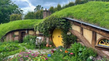 is Hobbiton worth visiting?