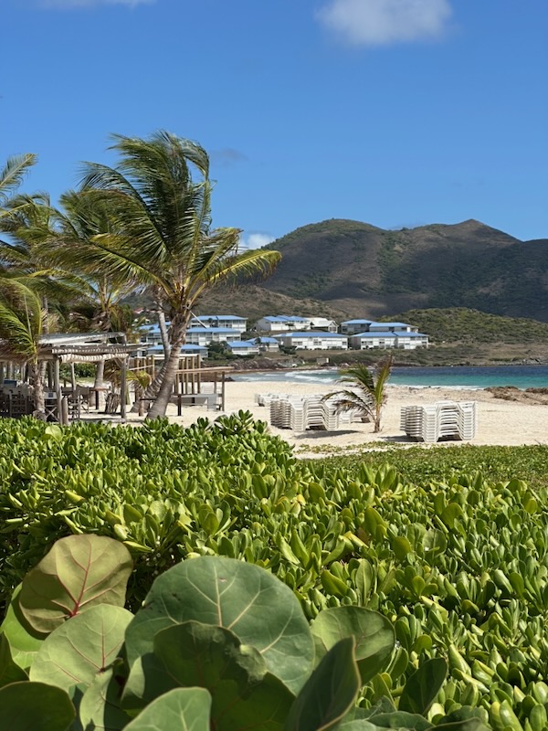 where to stay orient beach hotel