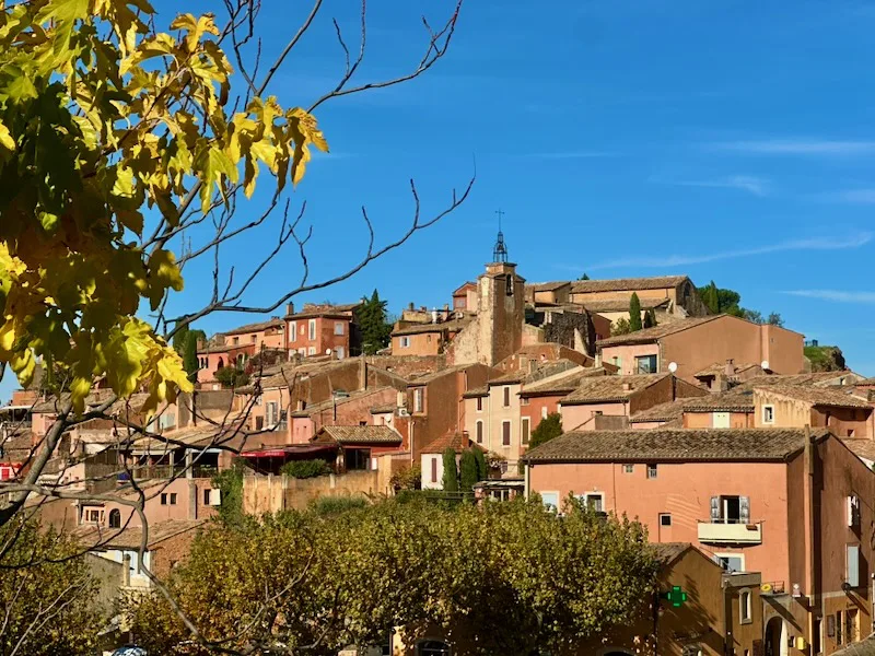 how to get to the best things to do in Roussillon provence France