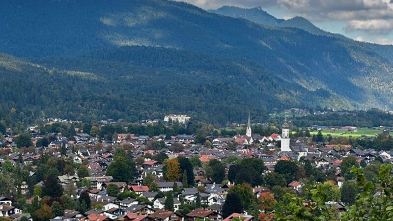 is garmisch partenkirchen worth visiting town view