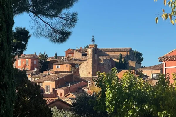 roussillon provence complete travel guide things to do worth visiting