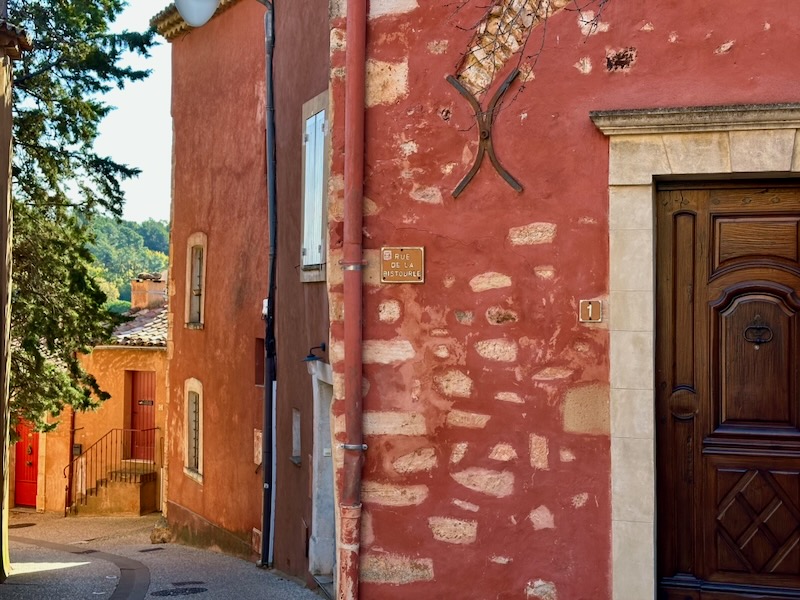 Roussillon Provence france streets view