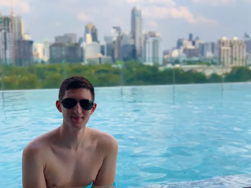 SO/ Sofitel Bangkok Infinity Pool