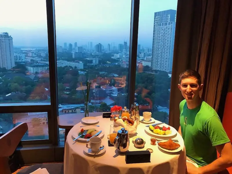 SO/ Bangkok cozy room views