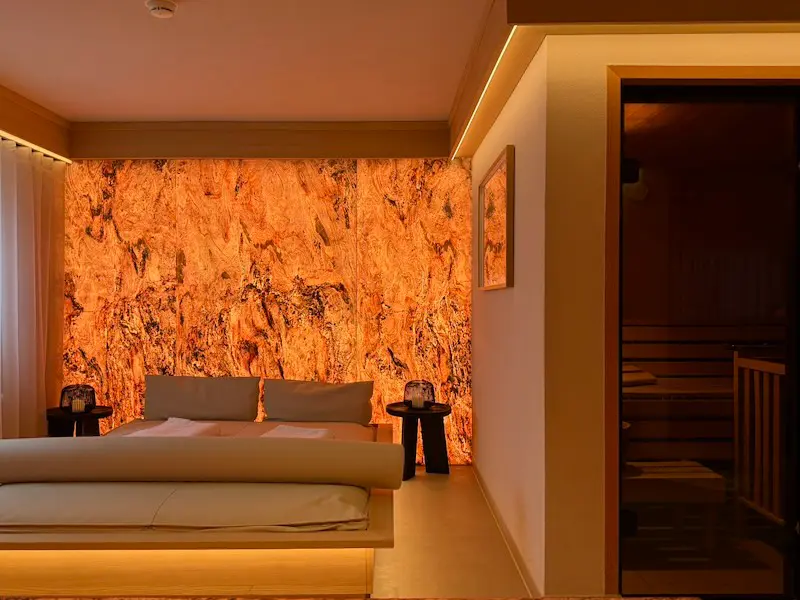 Waterbed and relaxation area at Grindellodge spa